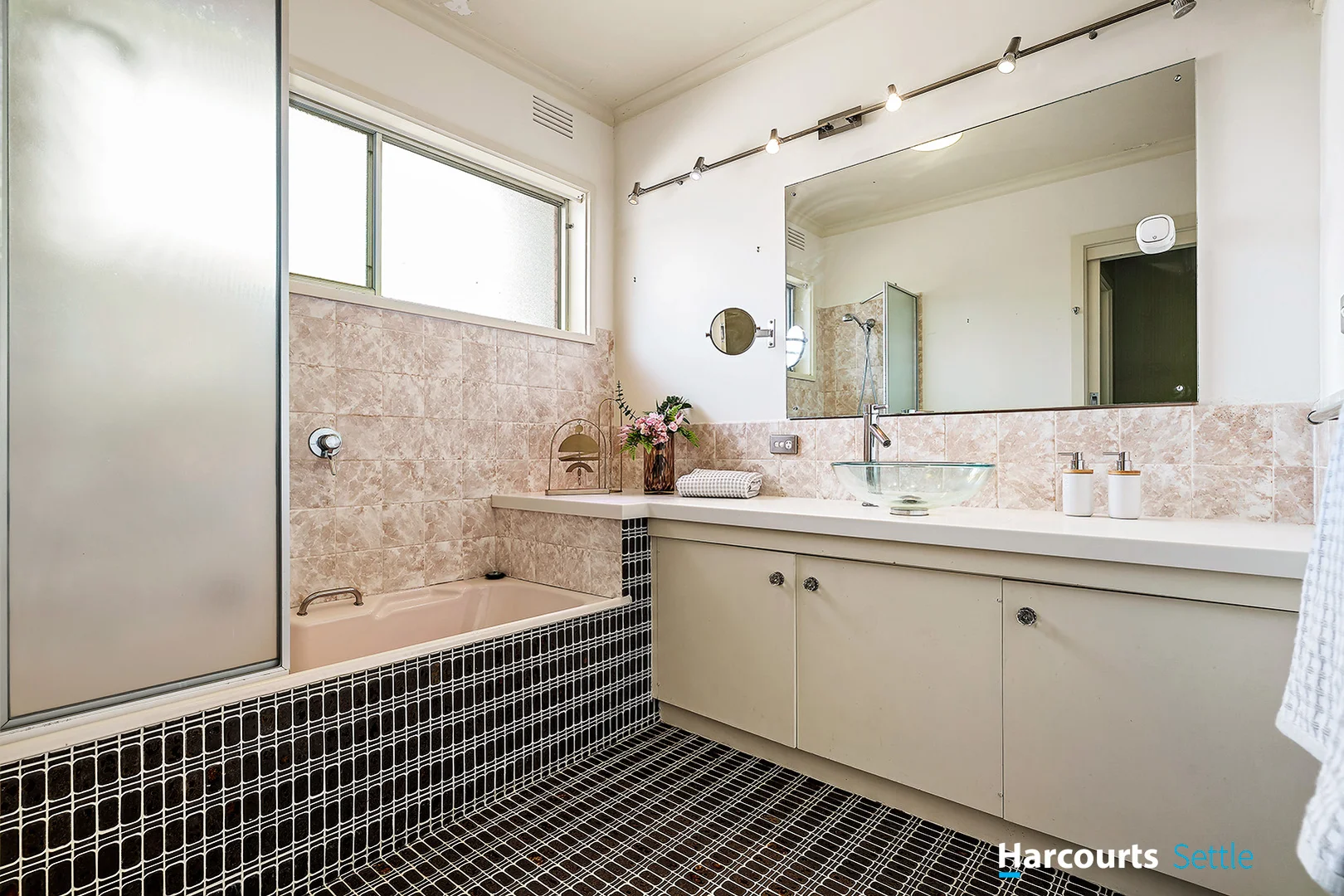 Additional image 9 of 2 Abelia Street, Forest Hill VIC 3131