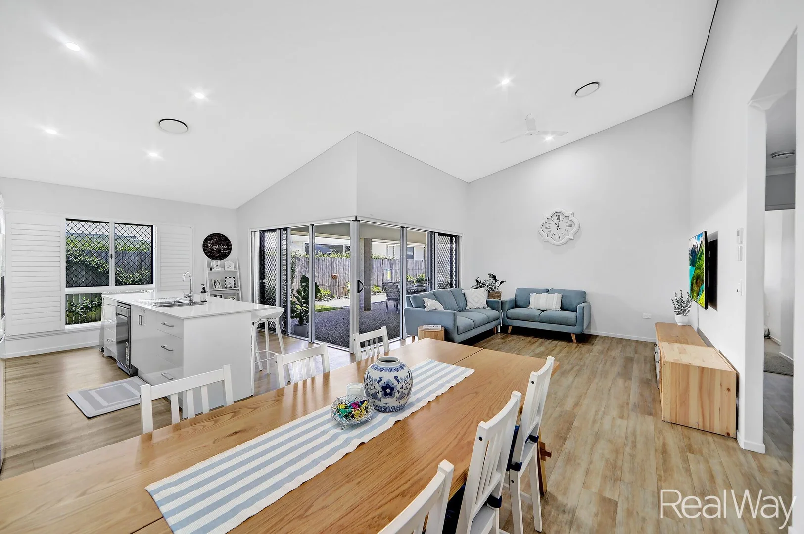 Additional image 25 of 70 Shelley Street, Burnett Heads QLD 4670