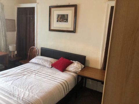 Double Room, Saxby Street, Leicester LE2, Room to rent