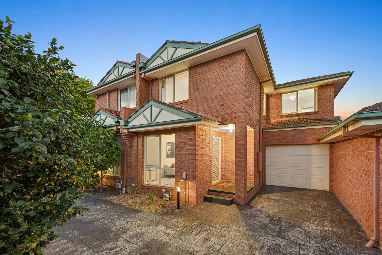 3/10 Simpsons Road, Box Hill VIC 3128