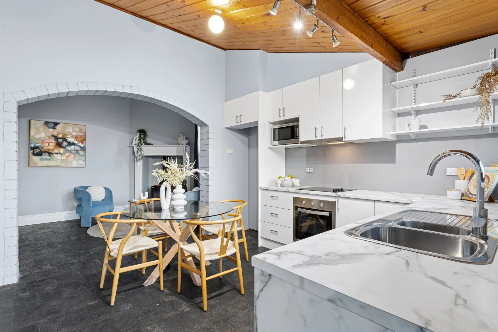 Additional image 16 of 300 Seaview Road, Henley Beach SA 5022