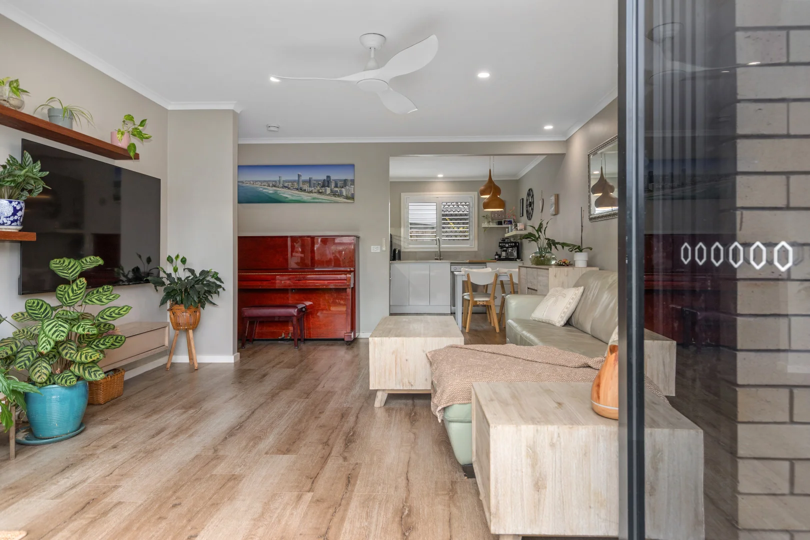 Additional image 6 of 1/59 Errol Avenue, Paradise Point QLD 4216