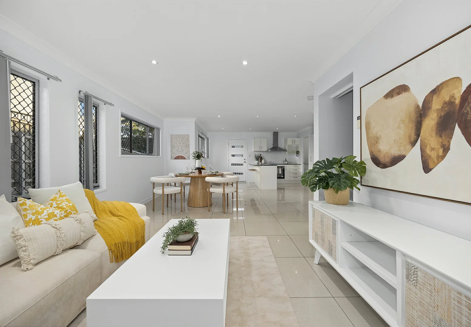 Additional image 8 of 2/11 Rise Street, Mount Gravatt East QLD 4122