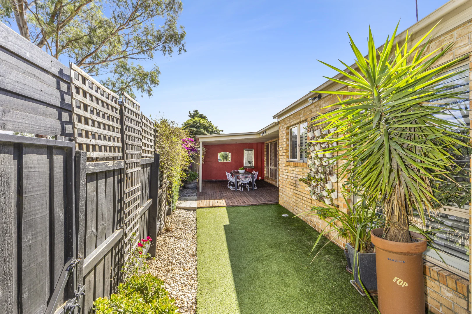 Additional image 15 of 2/1 Cypress Avenue, Brooklyn VIC 3012