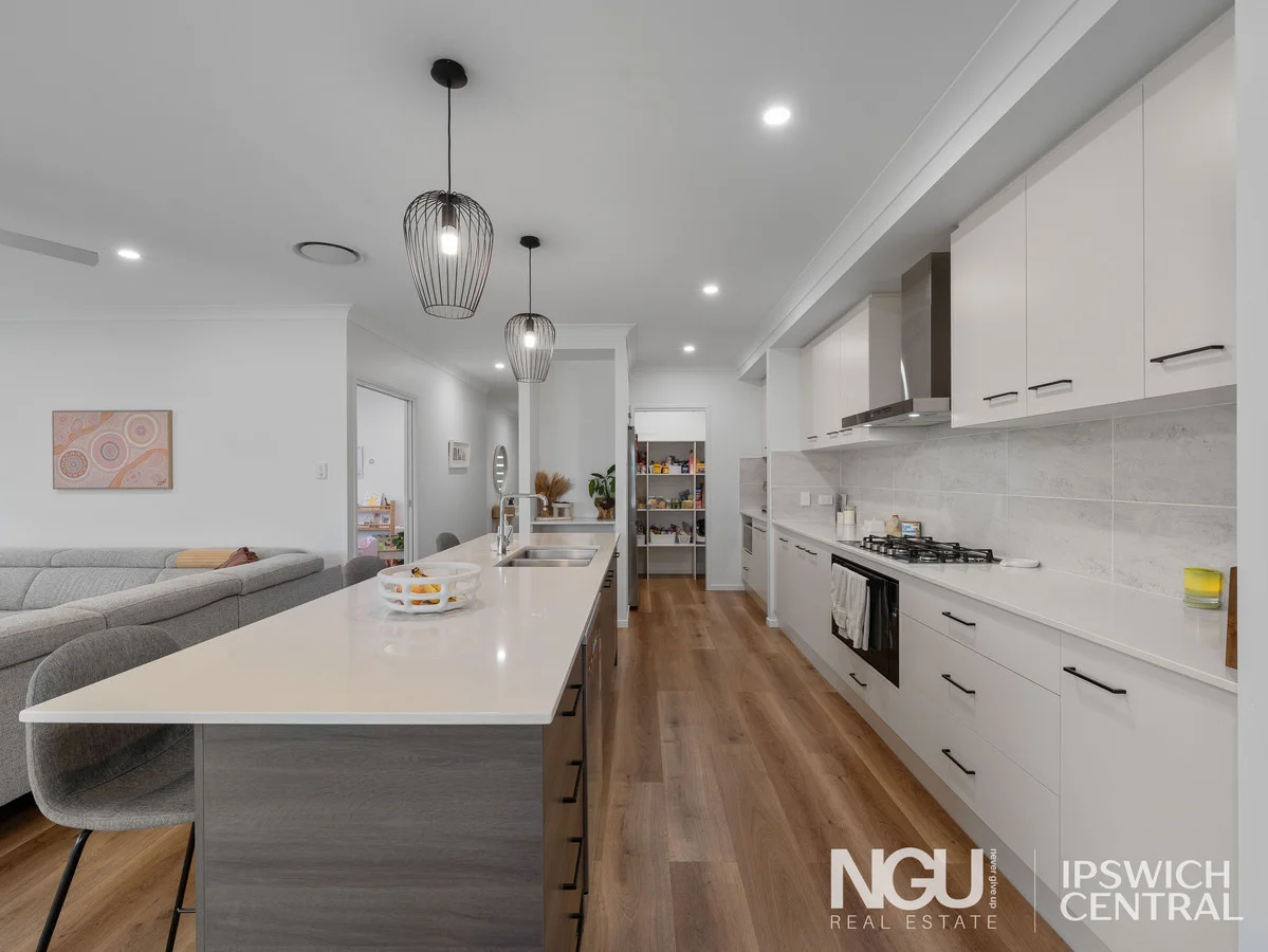 Additional image 6 of 4 Cardomon Court, Kensington Grove QLD 4341