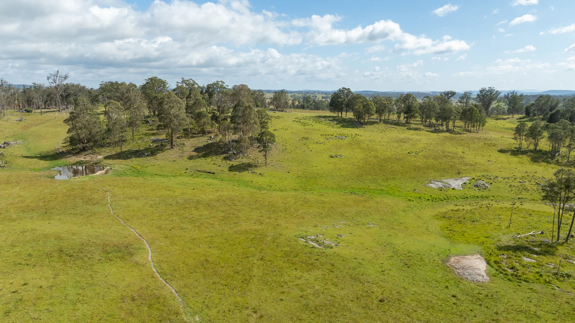Additional image 4 of "Glen Bluff" 222 Riverview Road, Wards Mistake NSW 2350