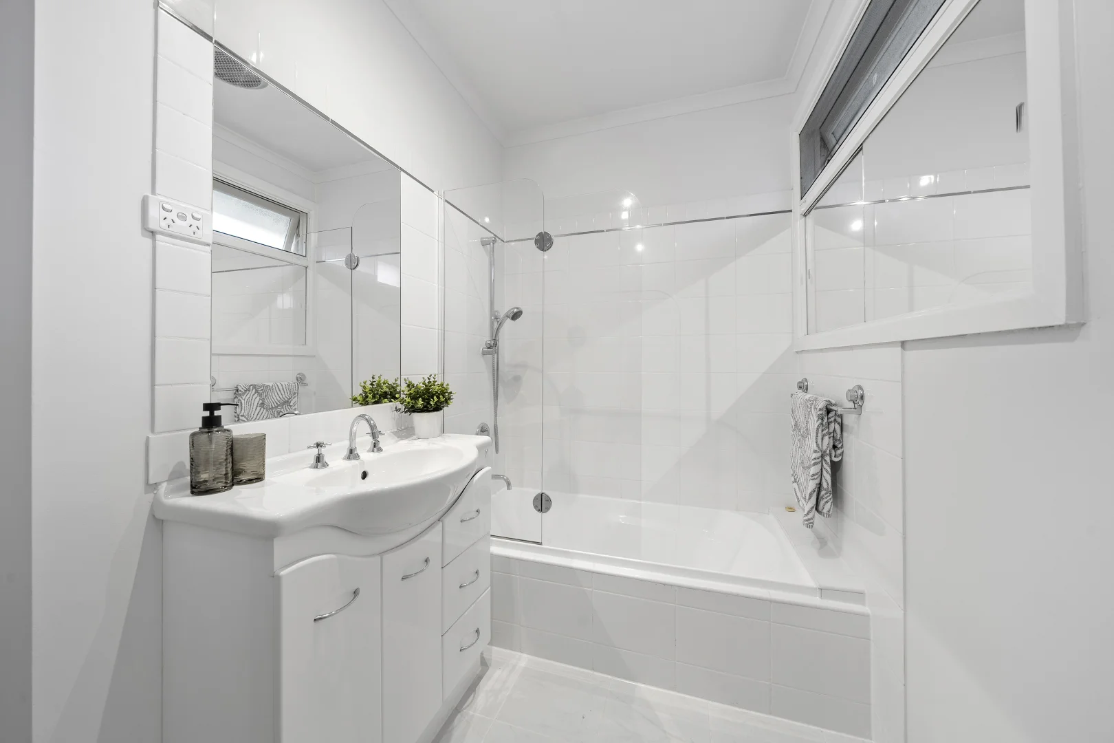 Additional image 8 of 1/724 Hawthorn Road, Brighton East VIC 3187