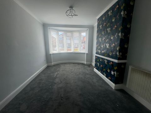 Eastwood Road, Leicester LE2
