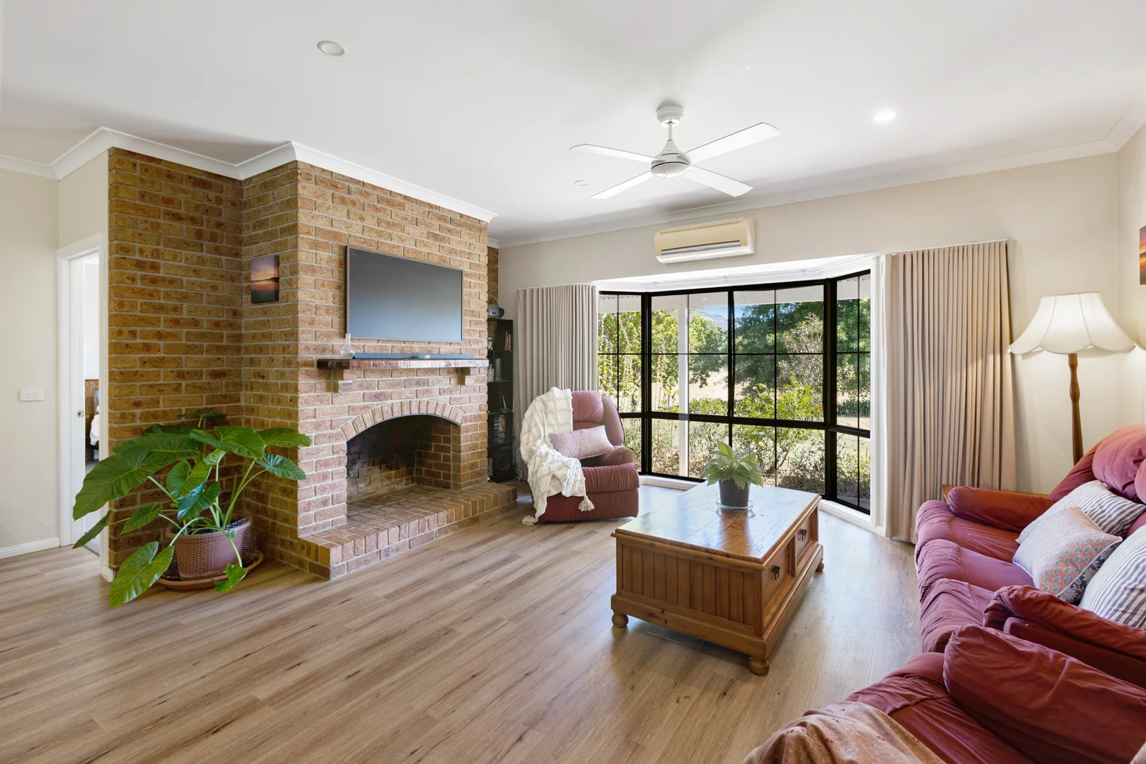 Additional image 5 of 323 Mt Buller Road, Mansfield VIC 3722