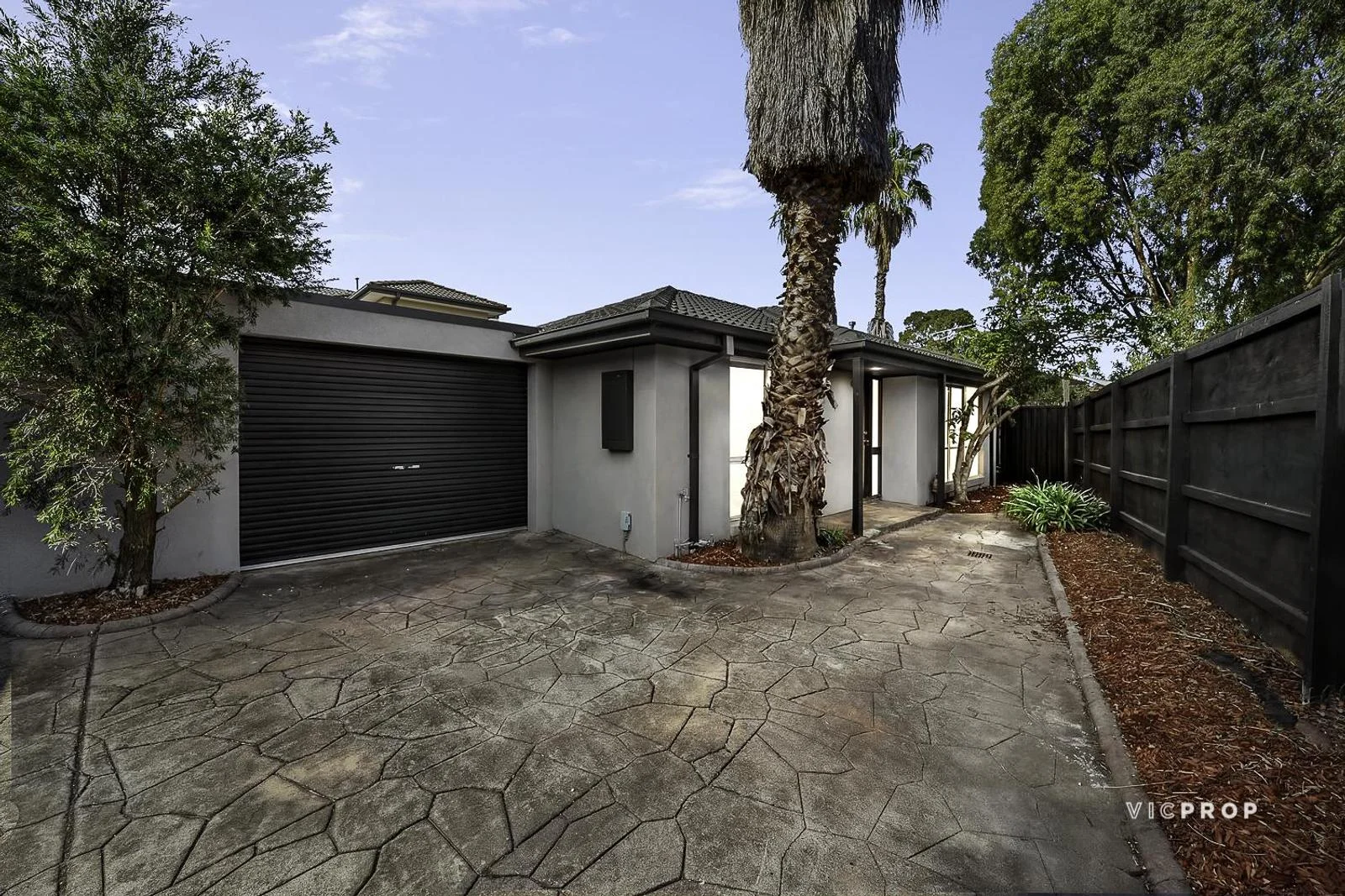 44 Kings Road, St Albans VIC 3021