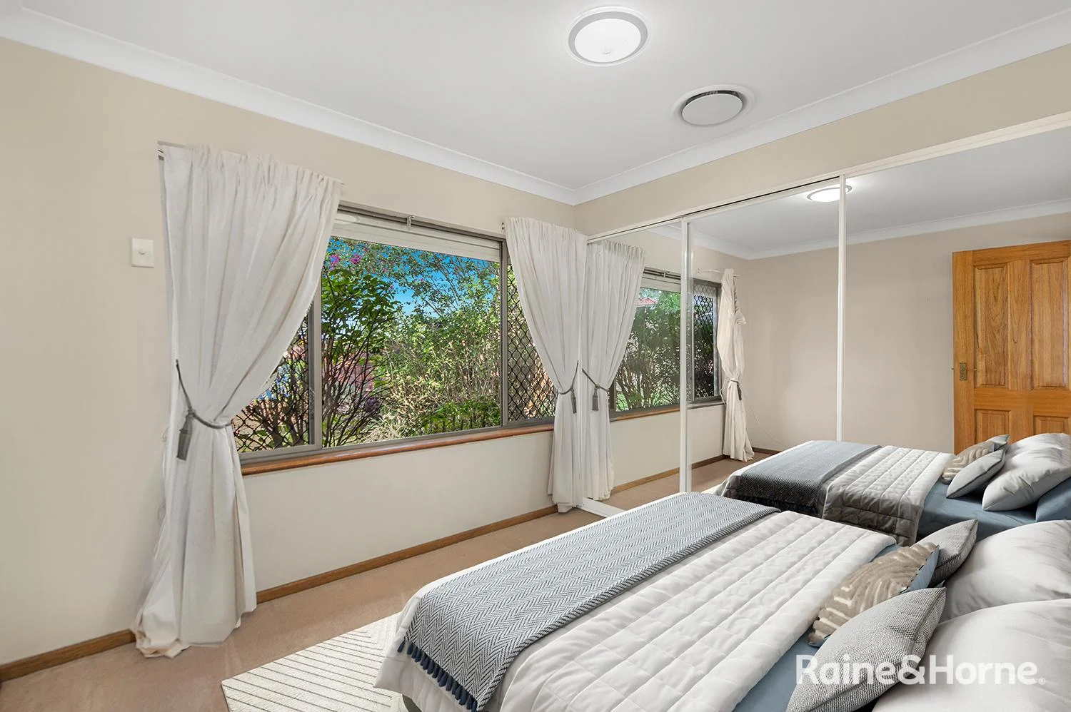 Additional image 13 of 29 Violet Town Road, Tingira Heights NSW 2290