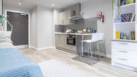 De Montfort Mews, Leicester LE1, Studio to rent