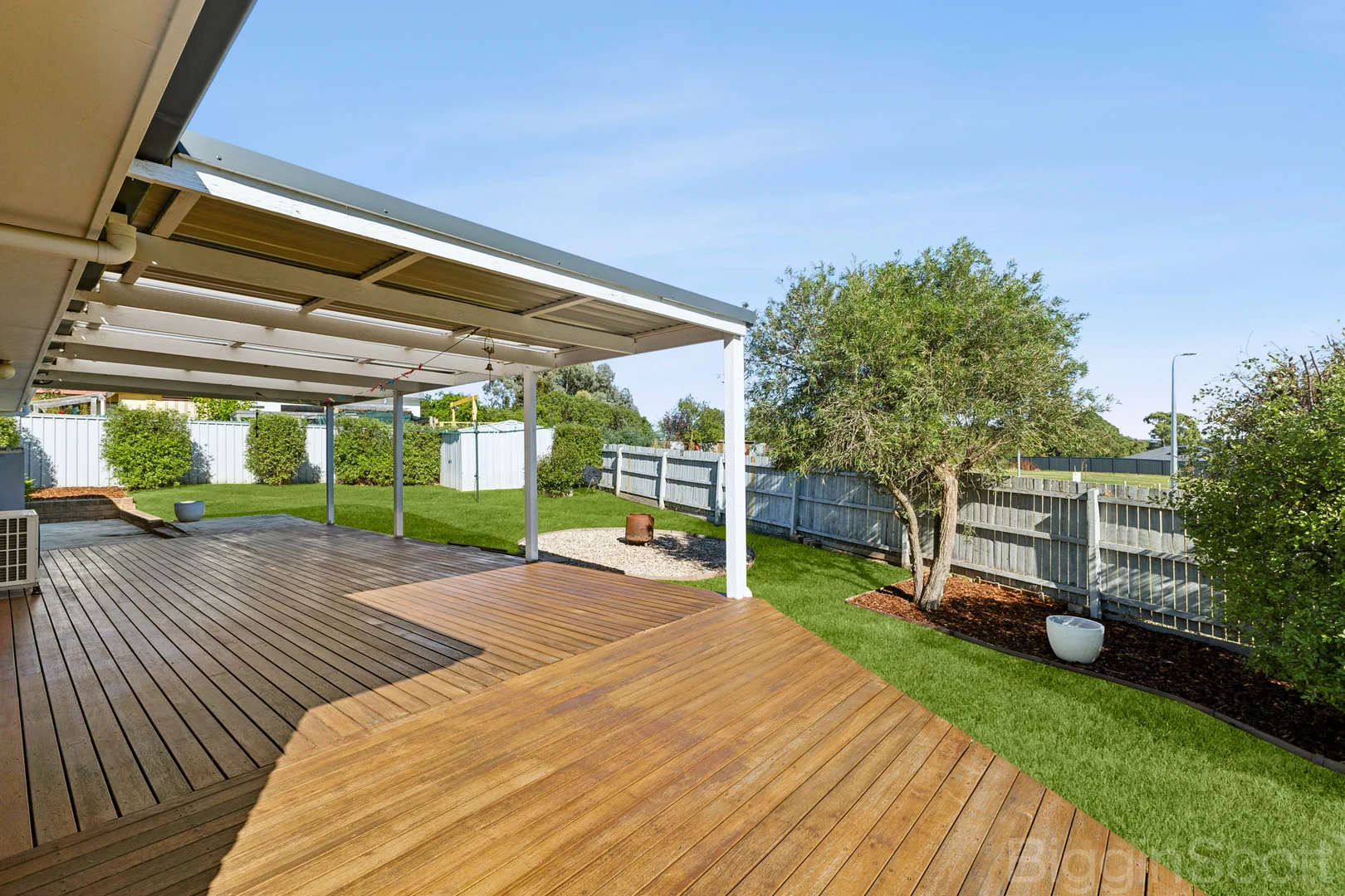 Additional image 11 of 2A Nineteenth Street, Hepburn VIC 3461