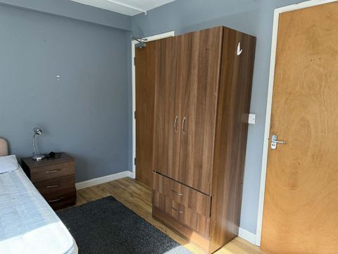 Chelsea Grove Room 5, Newcastle Upon Tyne NE4