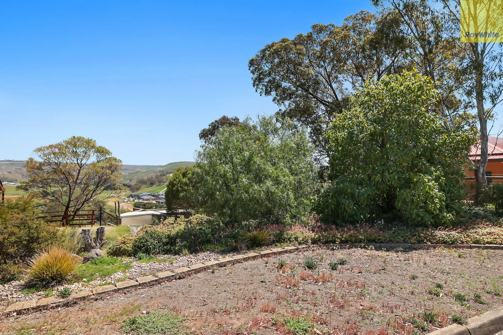 Additional image 6 of 109A Underbank Boulevard, Bacchus Marsh VIC 3340