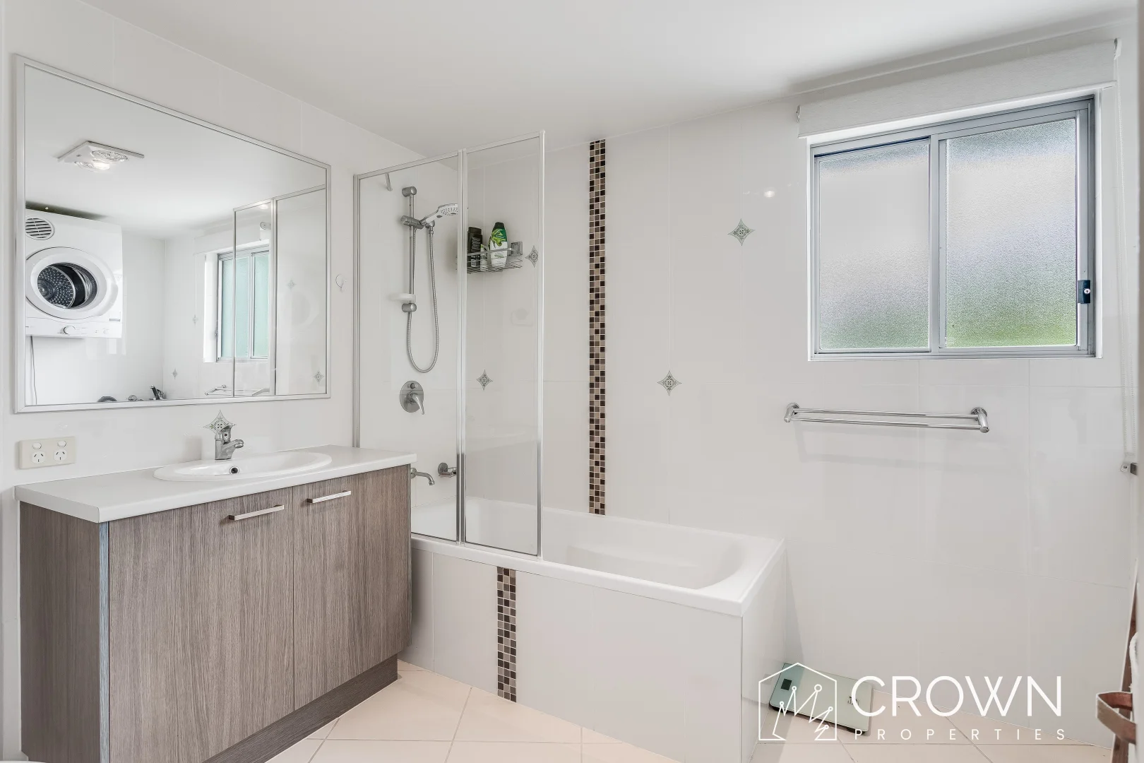 Additional image 17 of 5/11 Creek Street, Redcliffe QLD 4020