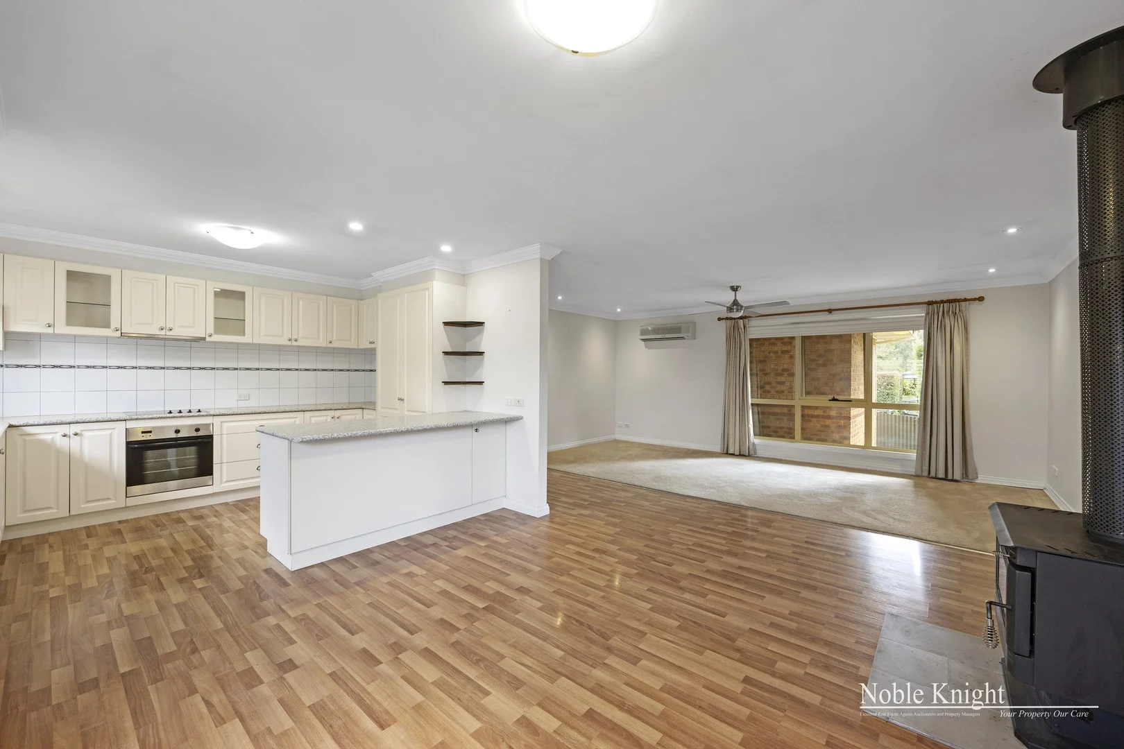 2/9 Saleyards Street, Yea VIC 3717