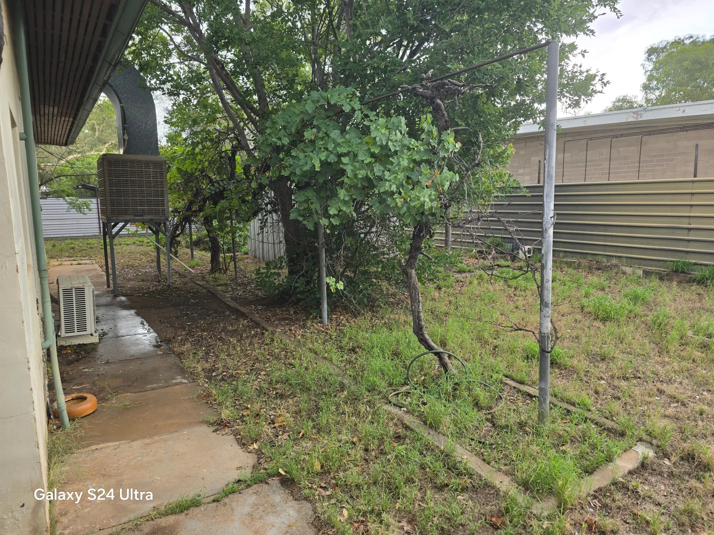 Additional image 11 of East Side NT 0870