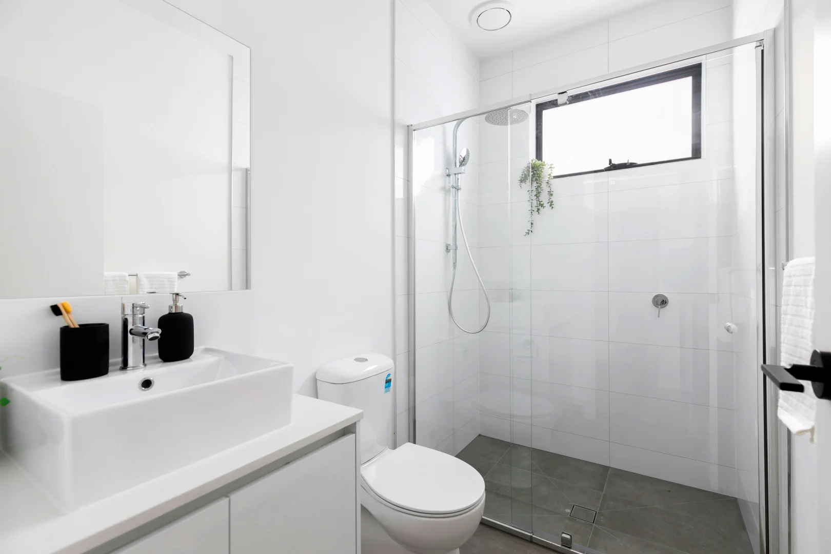 Additional image 12 of 51A Rhodes Parade, Oak Park VIC 3046