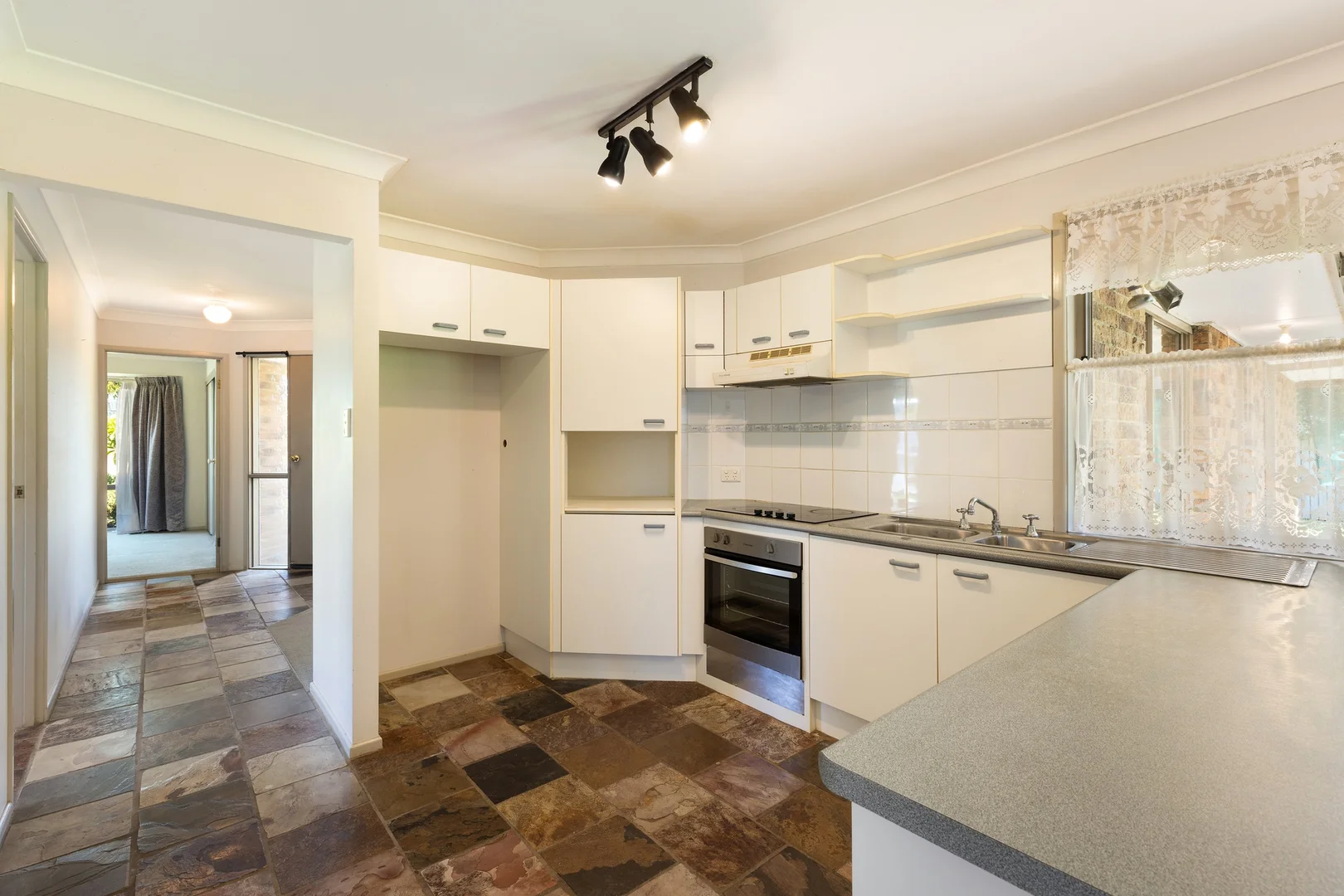 Additional image 14 of 35 Kallaroo Circuit, Ocean Shores NSW 2483