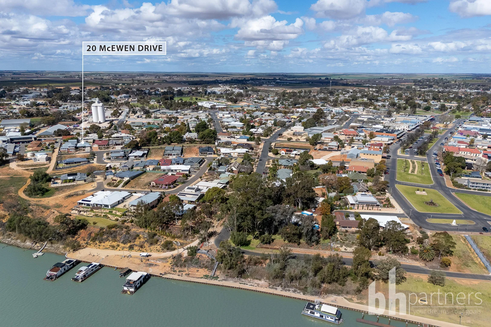 Additional image 2 of 20 McEwen Drive, Loxton SA 5333