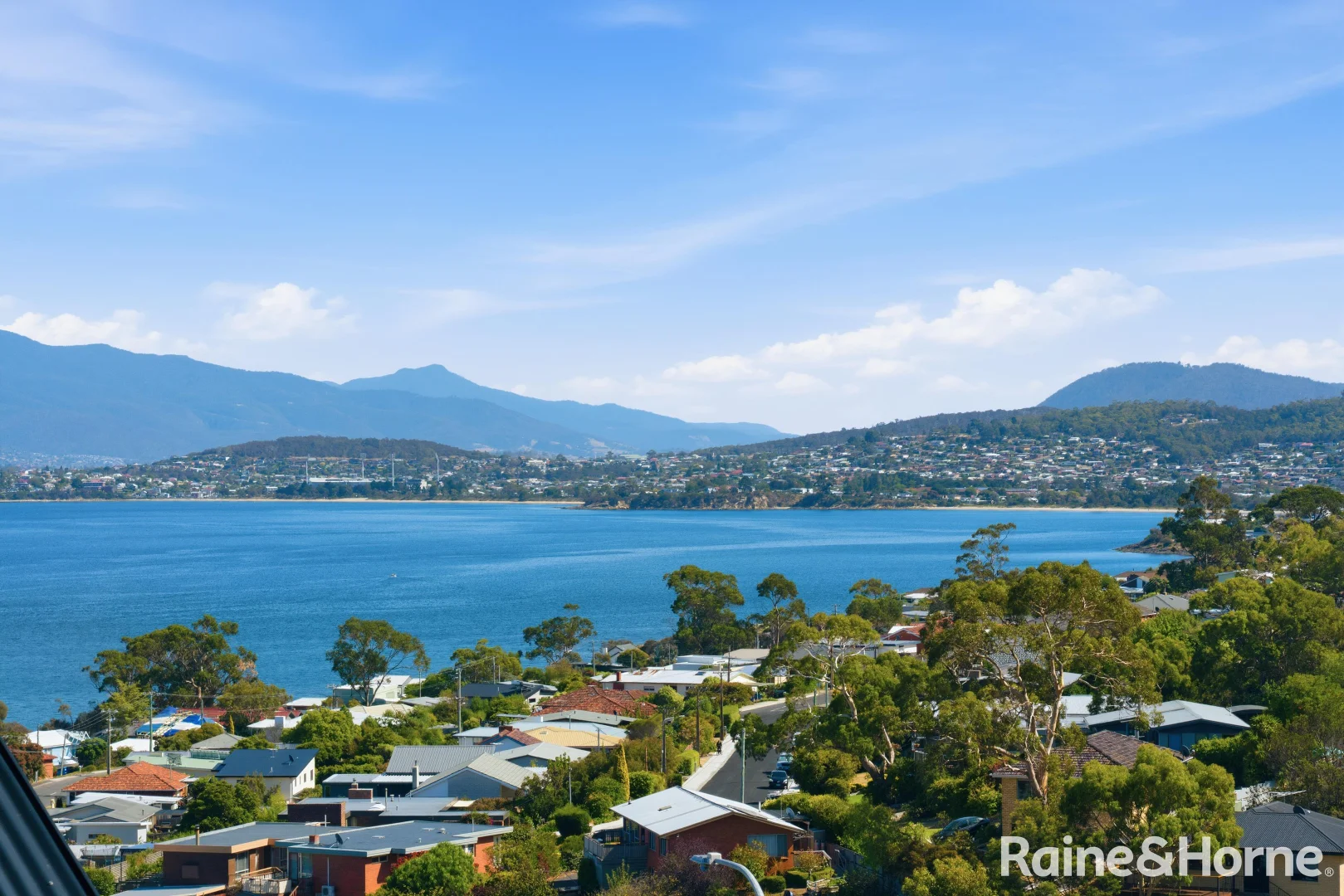 Additional image 32 of 2/654 Oceana Drive, Tranmere TAS 7018