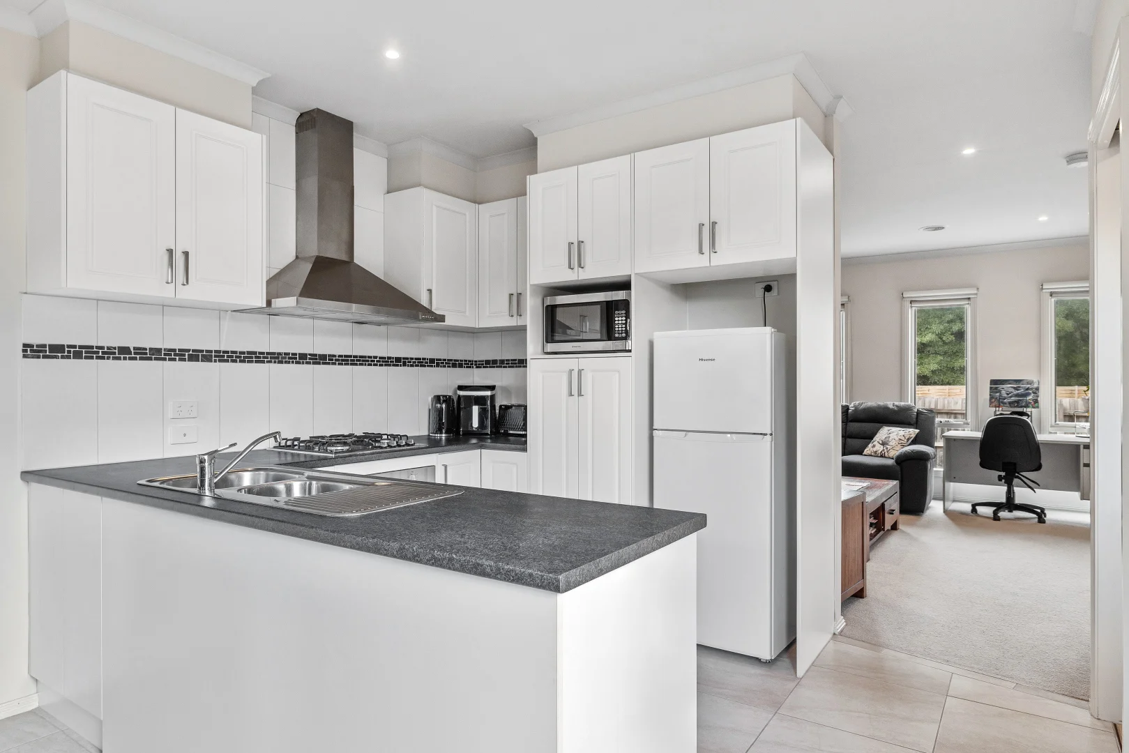 Additional image 2 of 2/2 Henry Street, Boronia VIC 3155