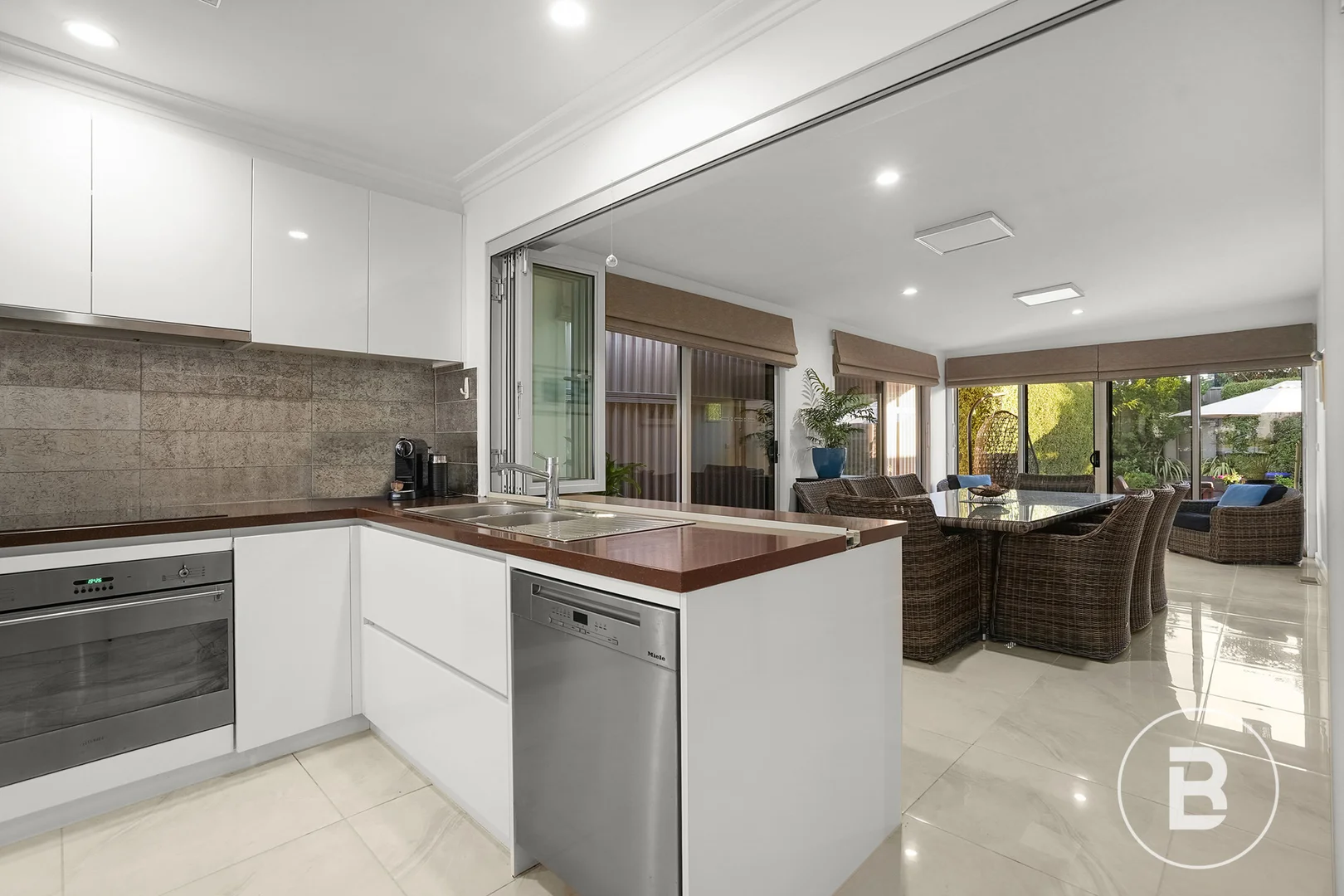 Additional image 6 of 121 Wendouree Parade, Lake Wendouree VIC 3350