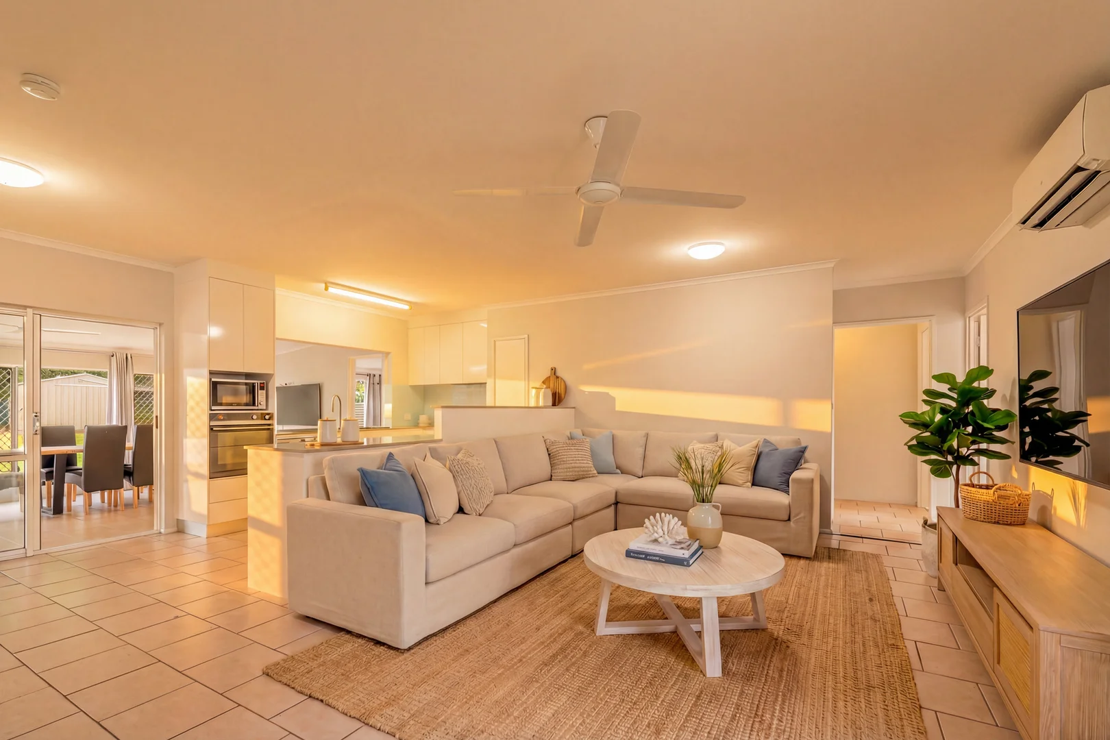 Additional image 16 of 10 Malibu Close, White Rock QLD 4868