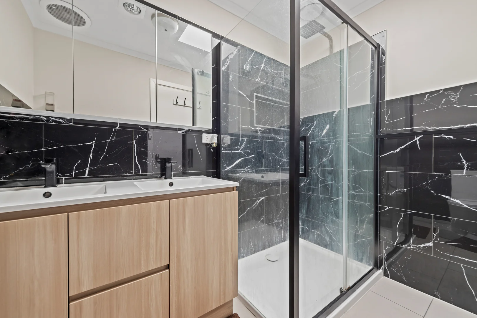 Additional image 7 of 1/27-29 Ellen Street, Springvale VIC 3171