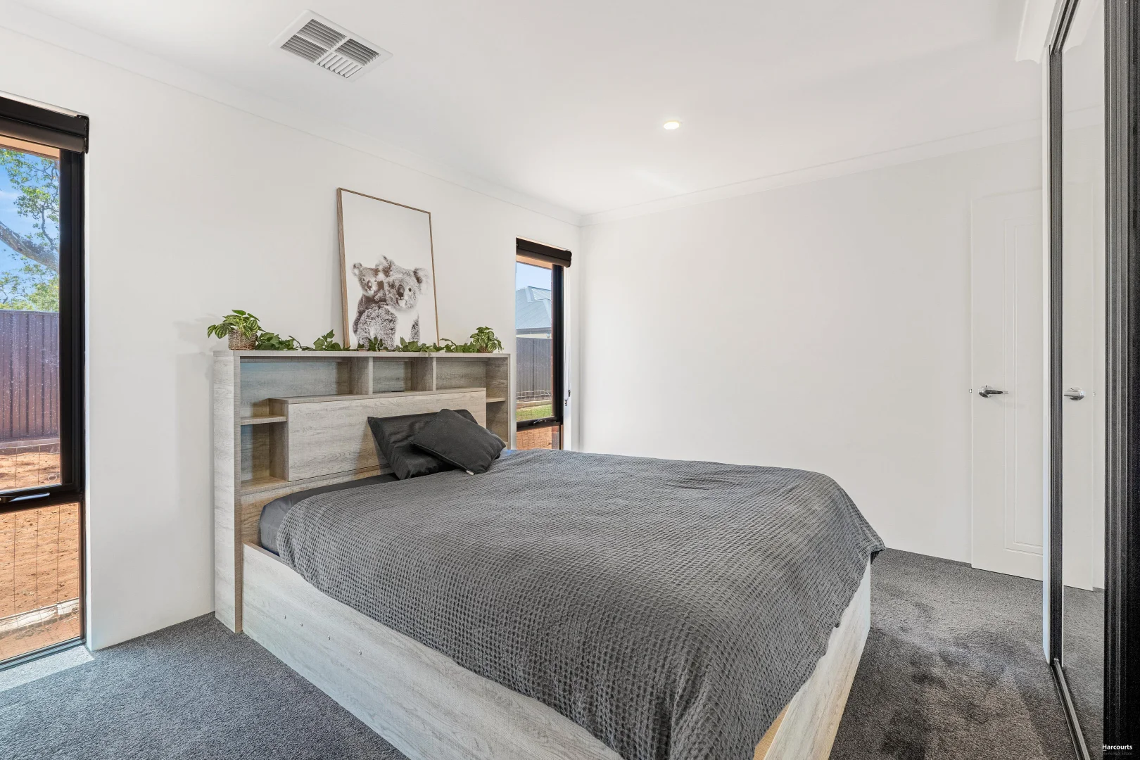 Additional image 27 of 21 Edmonton Parade, Bushmead WA 6055