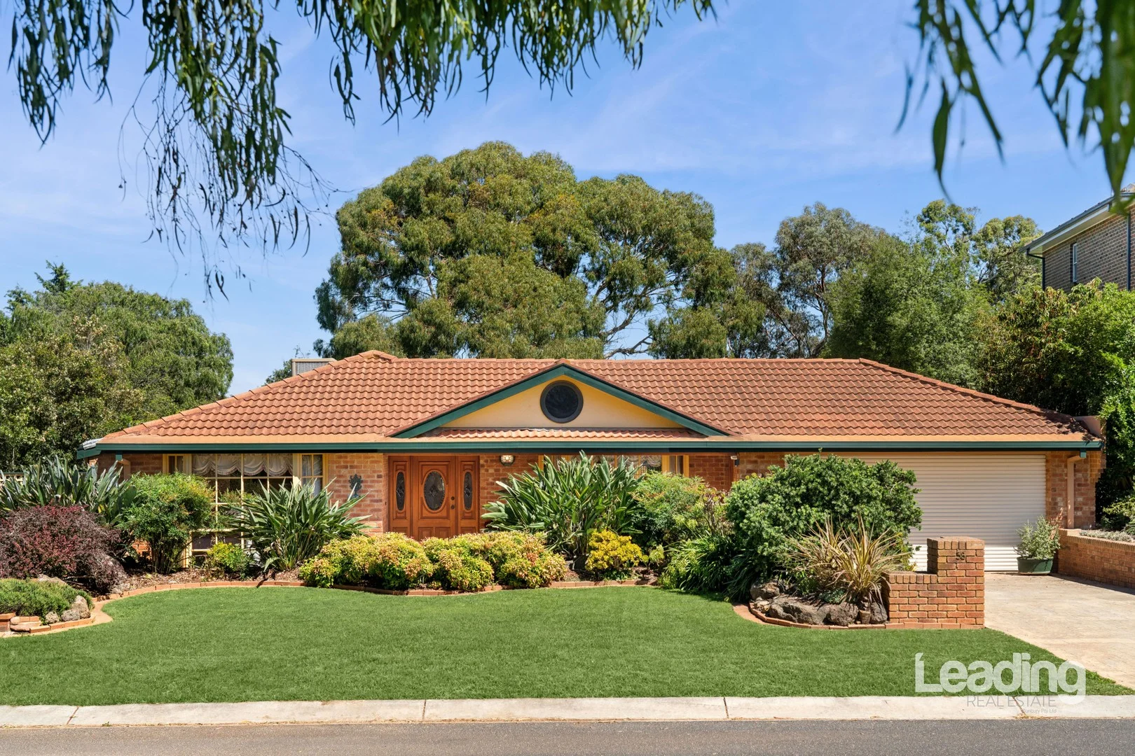 38 Yellow Gum Boulevard, Sunbury VIC 3429