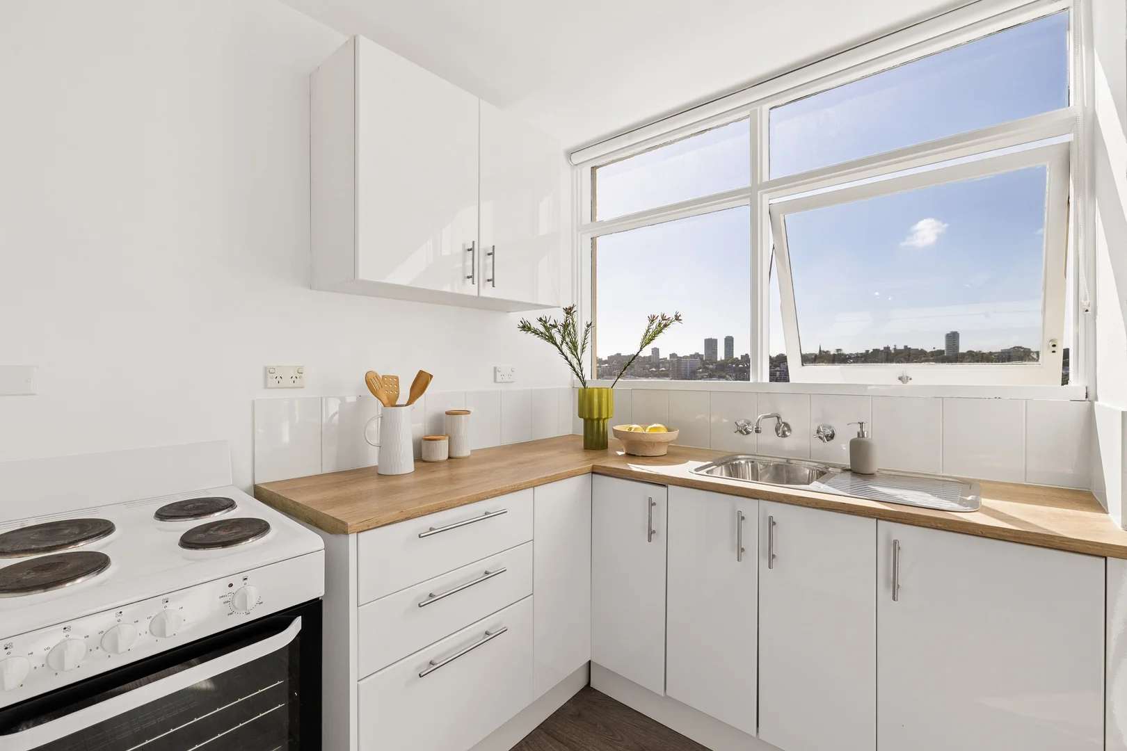 Additional image 7 of 60/51-59 Roslyn Gardens, Elizabeth Bay NSW 2011