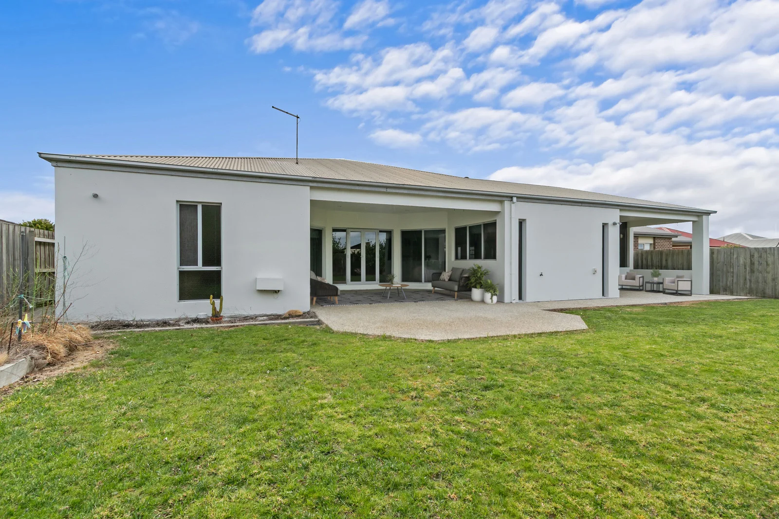 Additional image 22 of 5 Nicholson Place, Traralgon VIC 3844