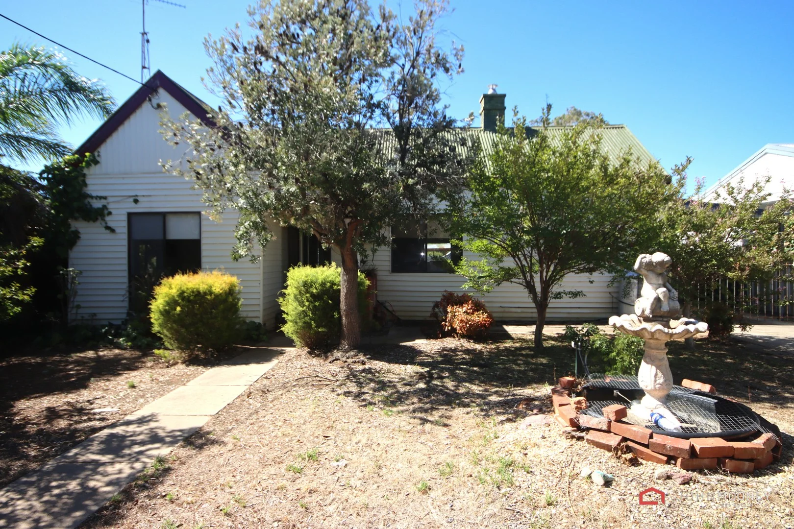 43 Green Street, Lockhart NSW 2656