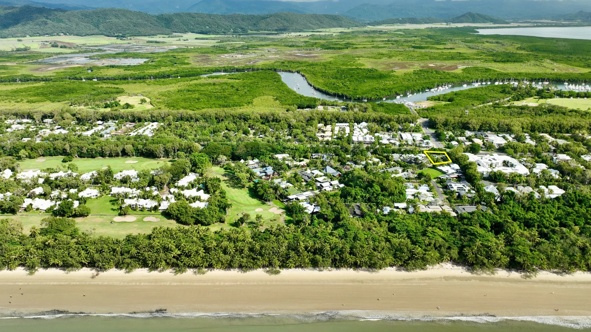 Additional image 6 of 41 Beachfront Mirage Dr, Port Douglas QLD 4877