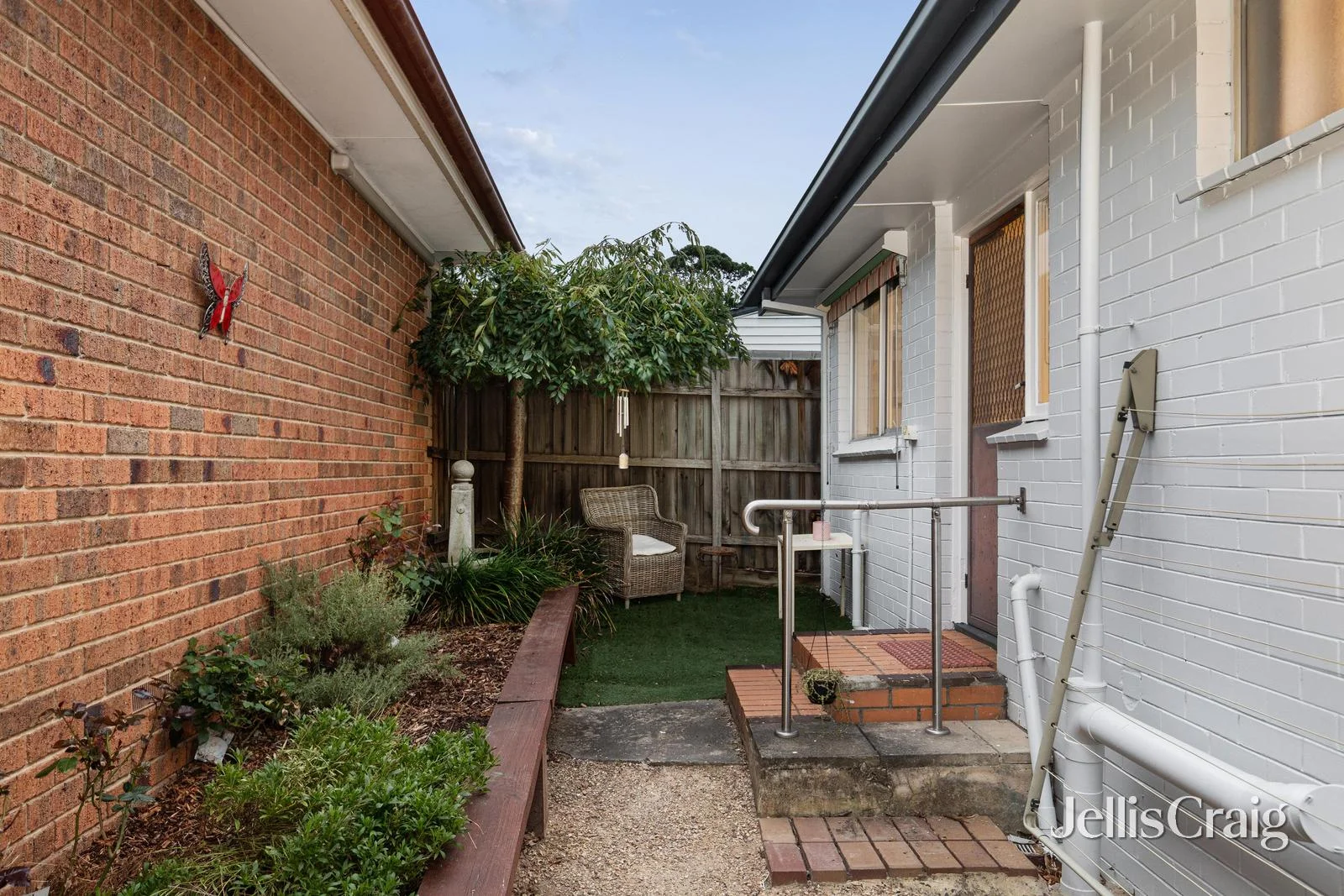 Additional image 12 of 1/5 Leach Street, Briar Hill VIC 3088