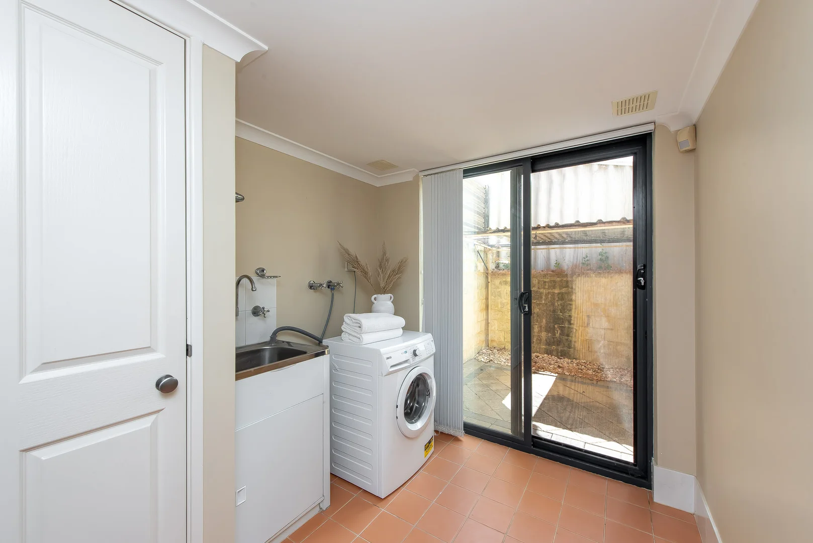 Additional image 25 of 1/16 Kinsella Street, Joondanna WA 6060