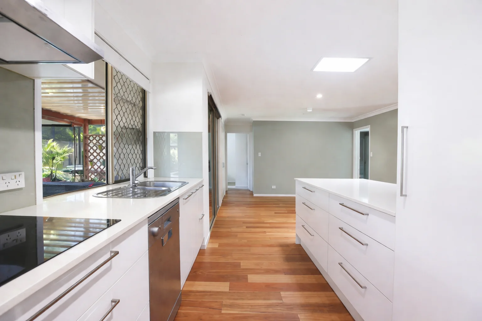 Additional image 3 of 19B/2-8 Ridgevista Court, Reedy Creek QLD 4227