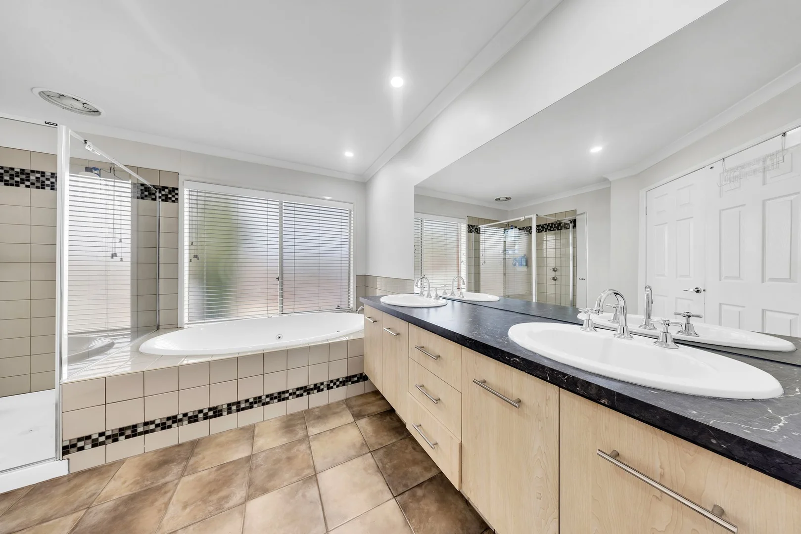 Additional image 24 of 14 Ellesmere Way, Truganina VIC 3029