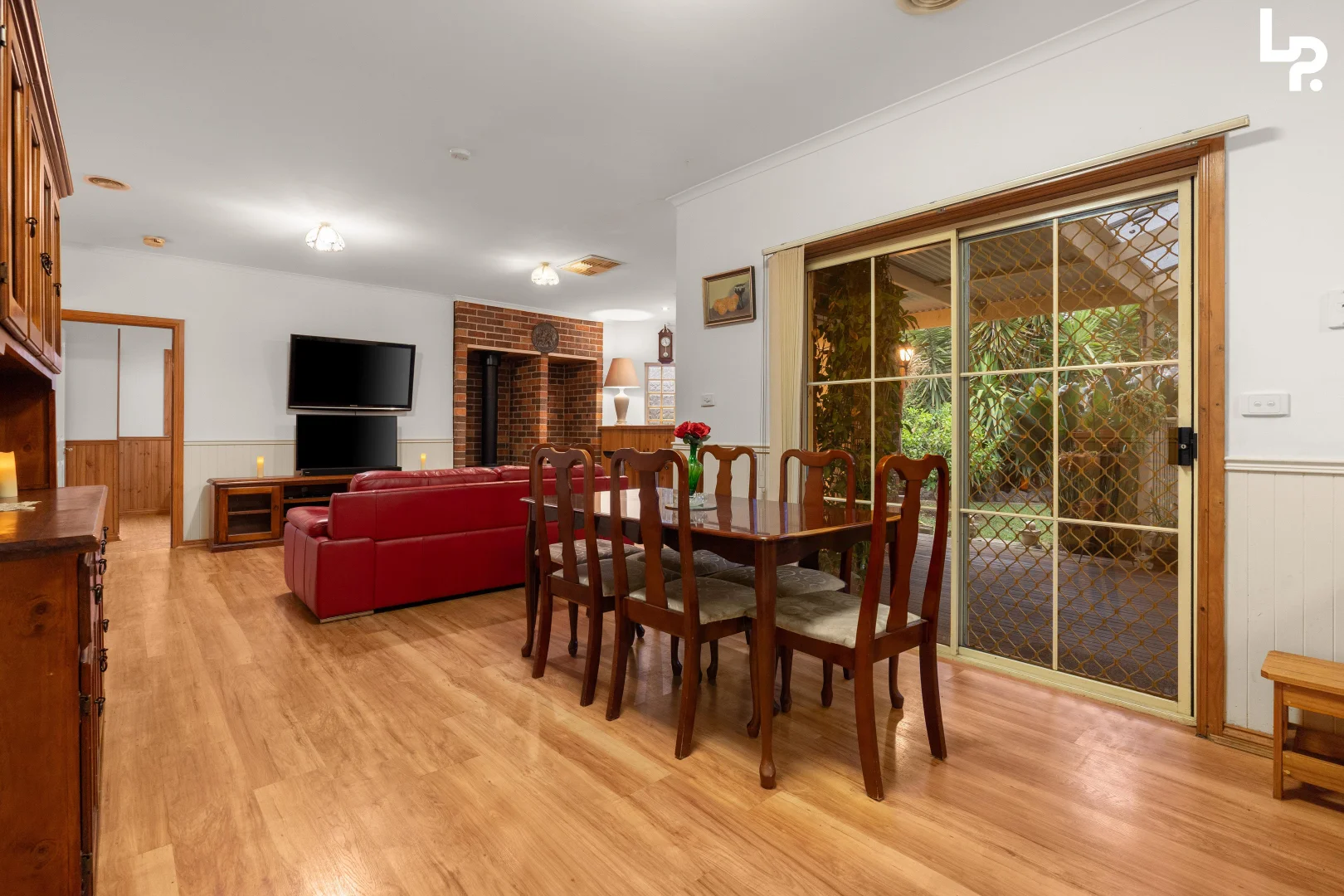 Additional image 8 of 3 Fairholme Boulevard, Berwick VIC 3806