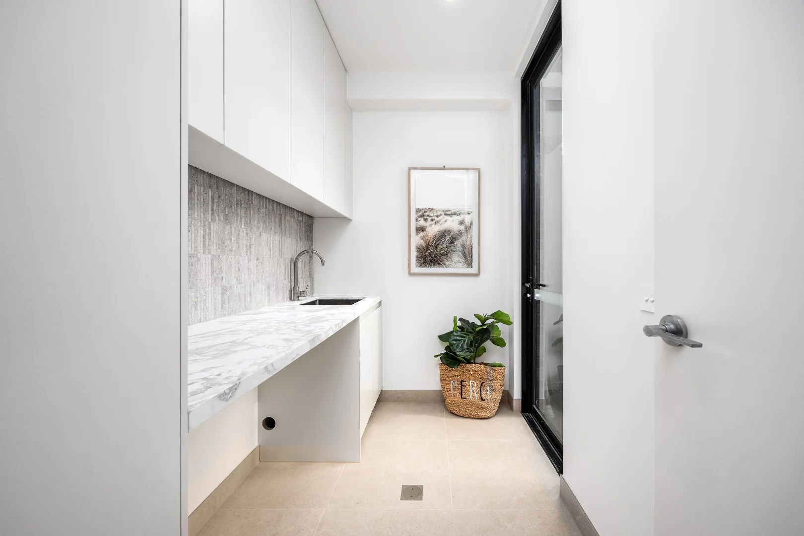 Additional image 3 of 2/32 Kambrook Road, Caulfield North VIC 3161