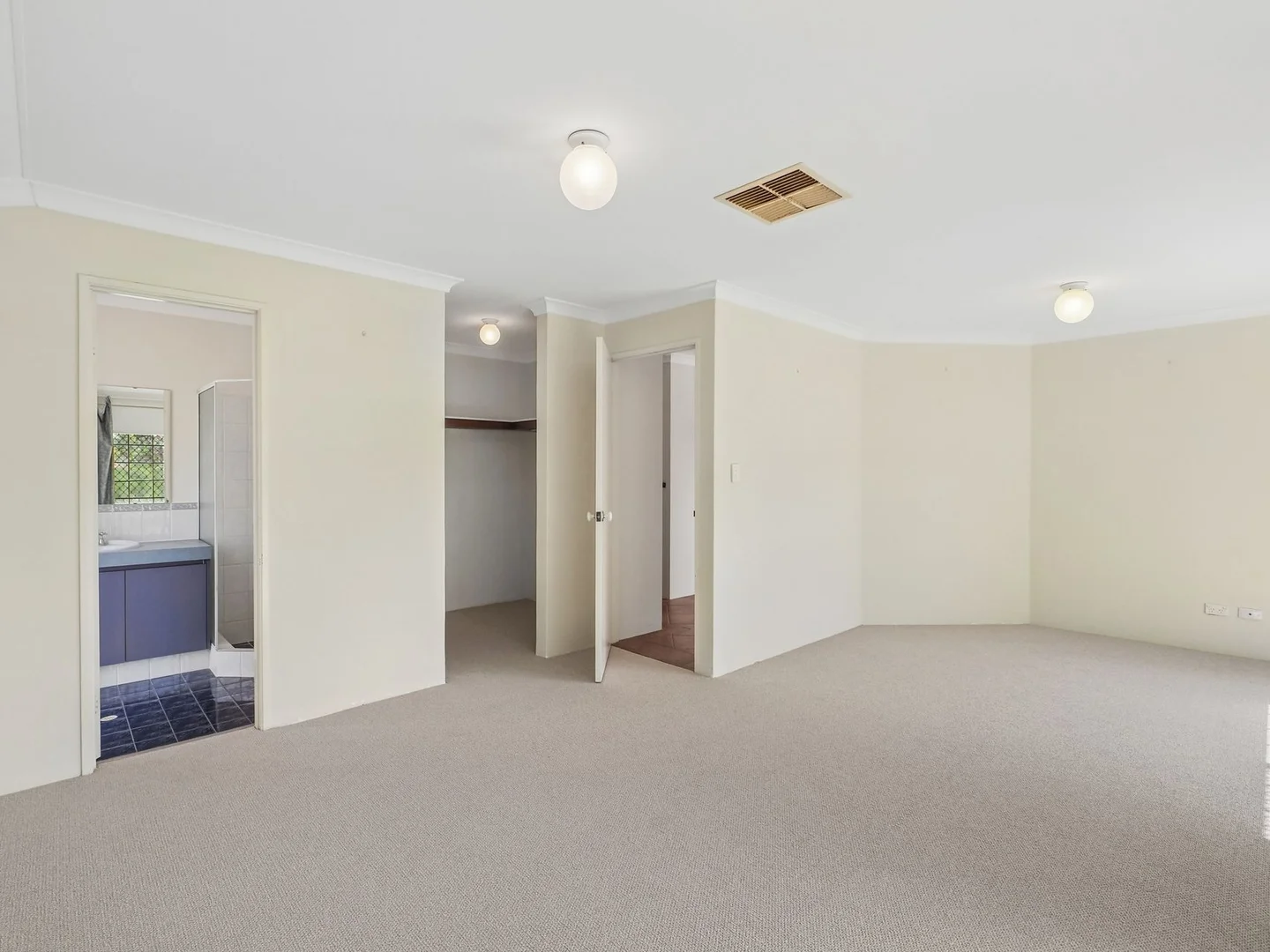 Additional image 15 of 39 Holmesdale Road, Woodbridge WA 6056
