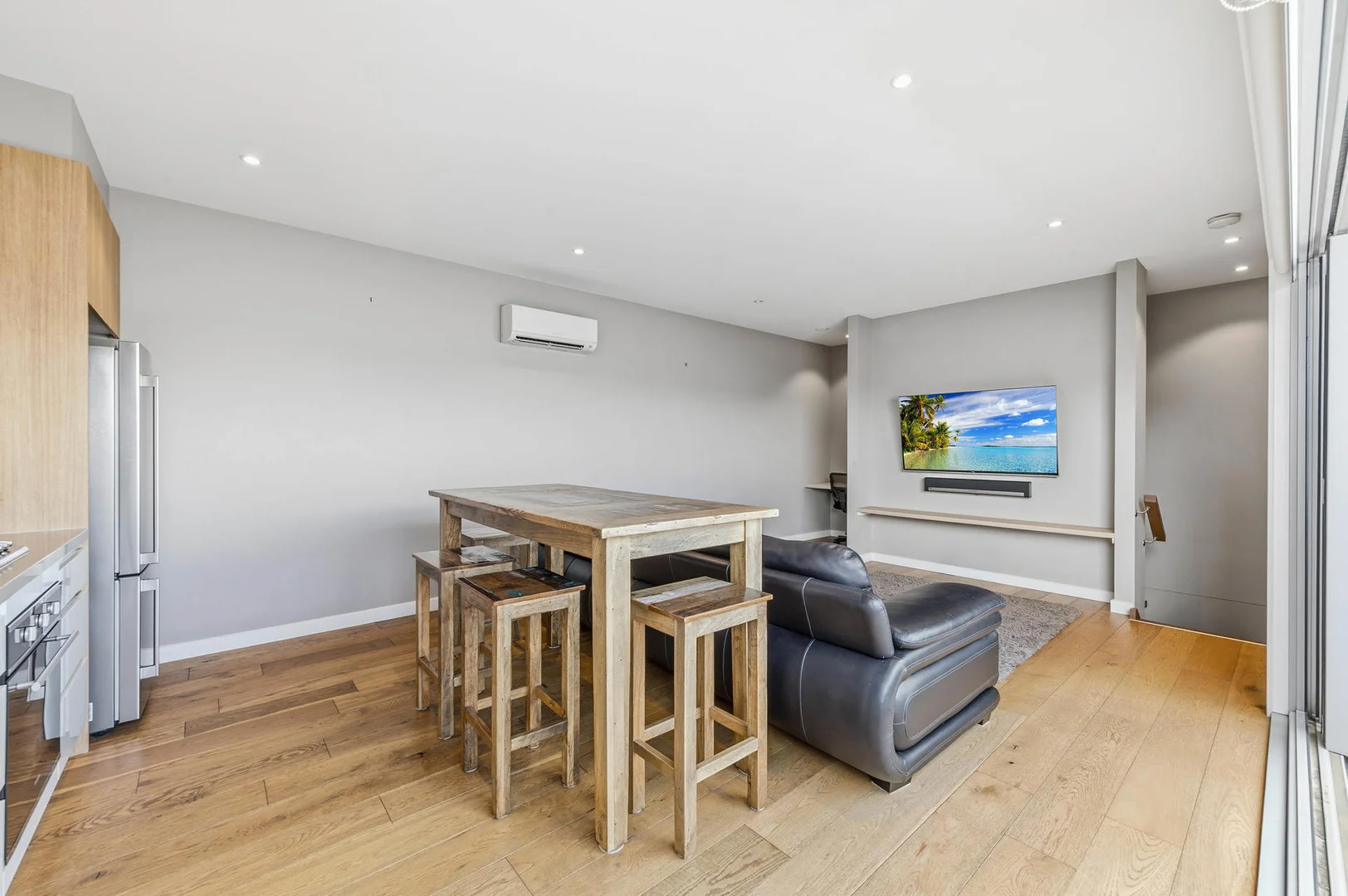 Additional image 3 of 4/16 Holmes Road, Moonee Ponds VIC 3039