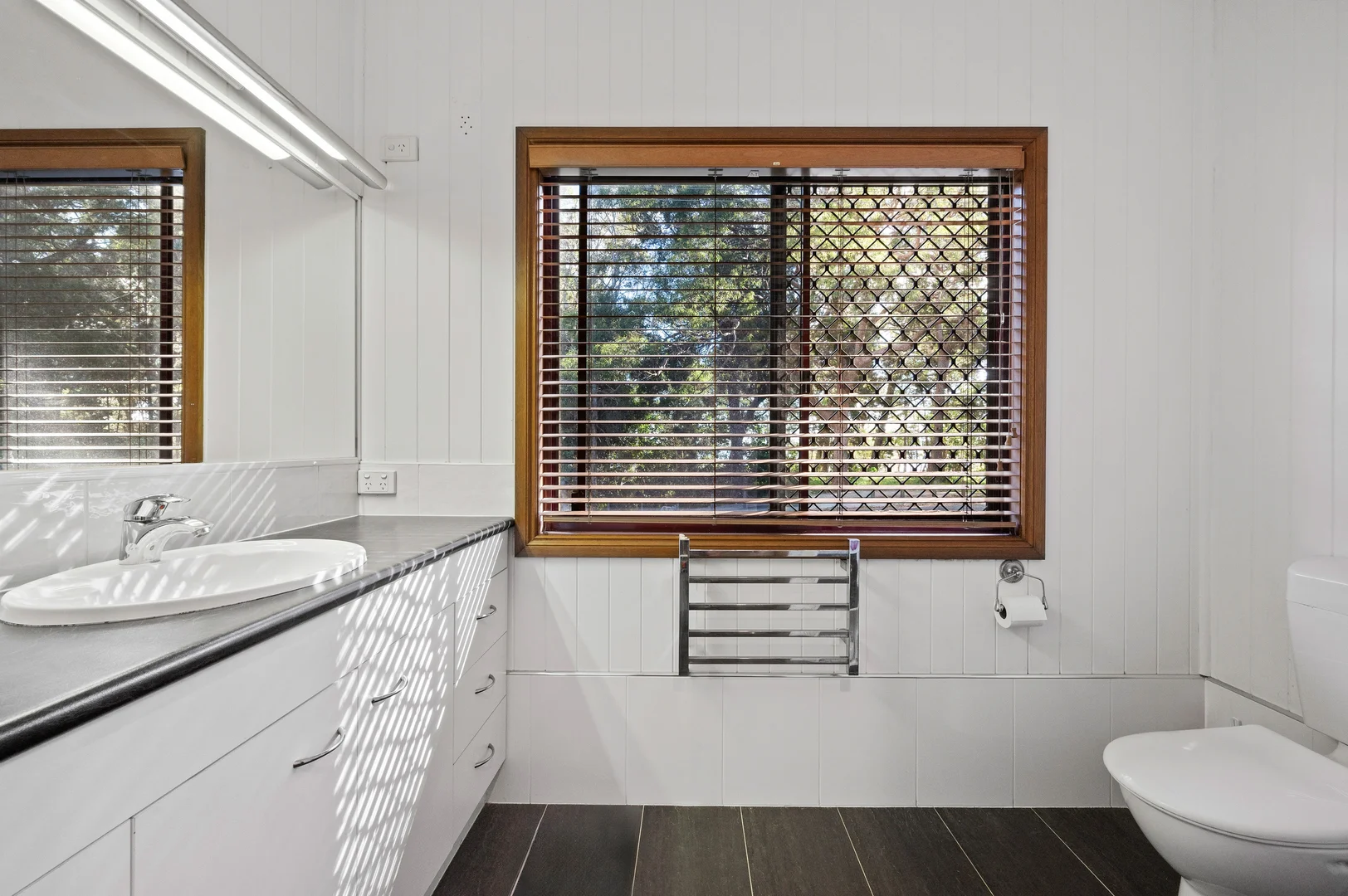 Additional image 11 of 62 White Patch Esplanade, White Patch QLD 4507