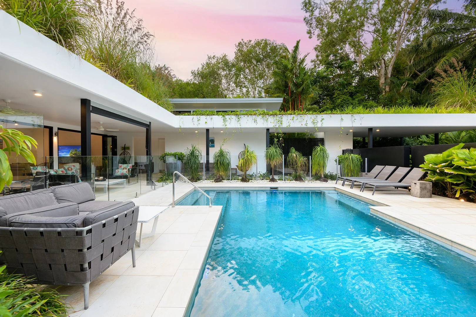 41 Beachfront Mirage Dr, Port Douglas QLD 4877