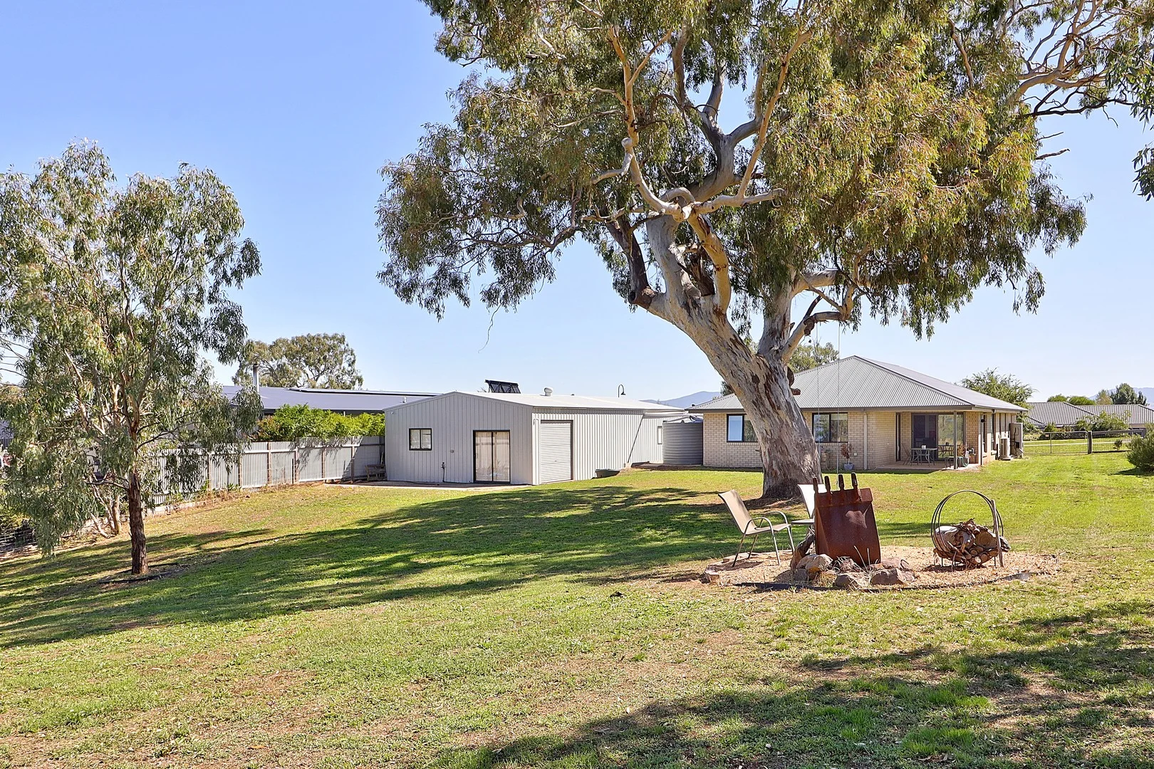 Additional image 3 of 40 Donovans Way, Mansfield VIC 3722