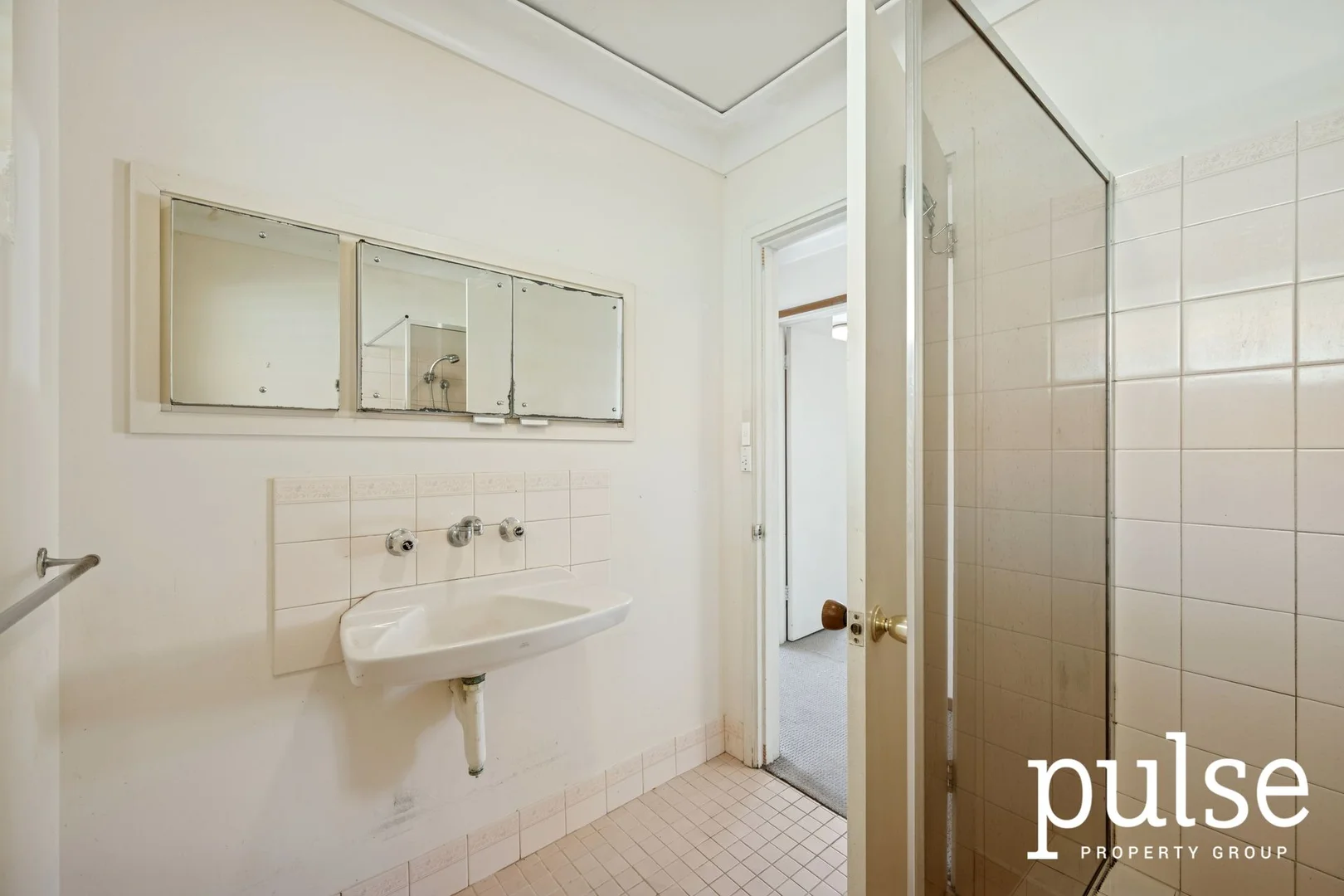 Additional image 32 of 119 Riverton Drive W, Rossmoyne WA 6148