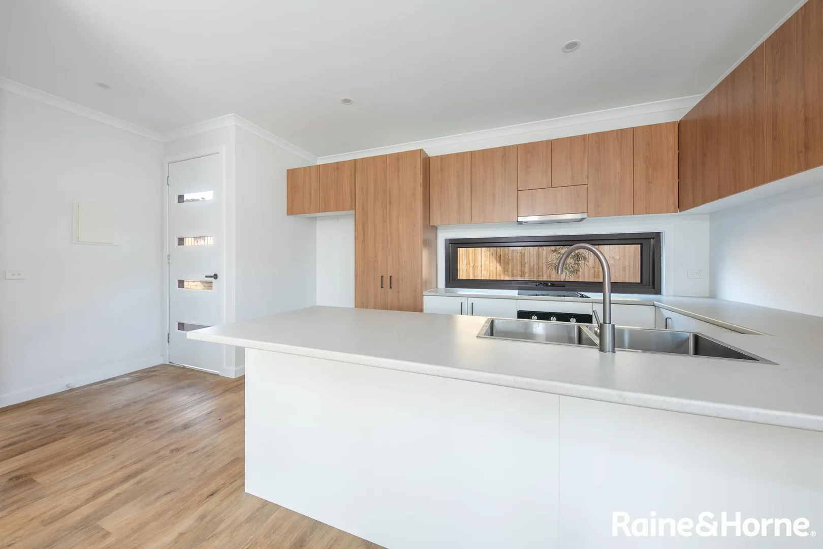 Additional image 3 of 4/48 Brantome Street, Gisborne VIC 3437