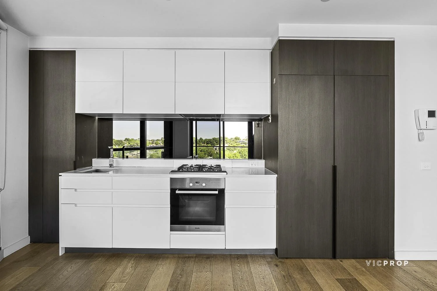 Additional image 3 of 806/118 High Street, Kew VIC 3101